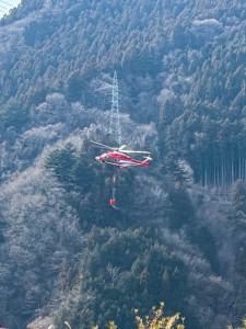 消防ヘリでの散水